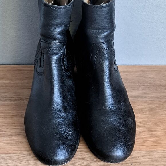 FRYE Carson Women's 7.5 Leather Hidden Wedge Ankle Booties Black Comfort Boots - Picture 8 of 15